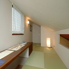 千葉房総の家：ロフトシリーズ：小屋裏6帖：天井勾配Ｈ1400?：半畳敷：カウンター掘り下げ